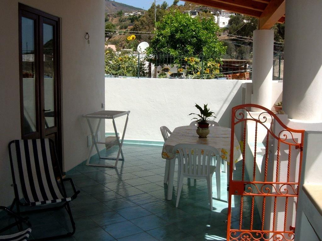 Casa Del Glicine Hotel Lipari  Pokój zdjęcie